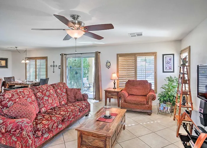 'bella Casa' W/ Pool & Hot Tub! Holiday home *