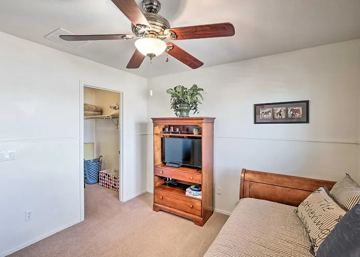 'bella Casa' W/ Pool & Hot Tub! Holiday home Coolidge